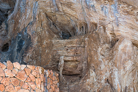 西班牙马洛卡阿尔塔海岸的洞穴悬崖旅游地质学编队历史旅行石灰石石笋石窟热带图片