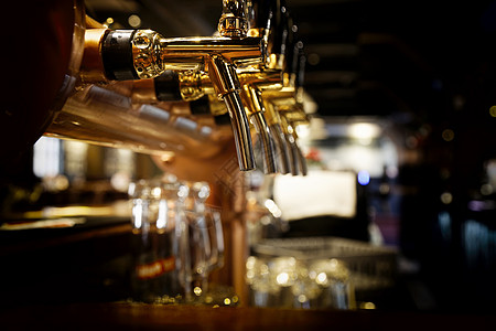啤酒龙头俱乐部玻璃酒吧黄色夜生活派对草稿餐厅啤酒厂豪饮图片