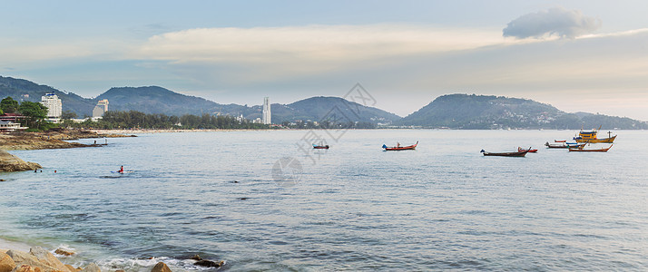 泰拉州普吉的卡利姆海滩和帕东海滩全景图片