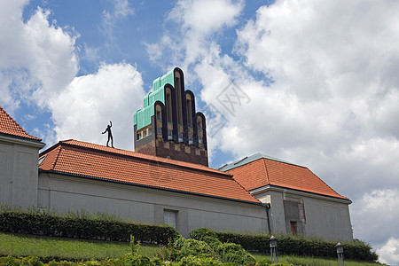 达姆施塔特的婚礼塔和艺术人物地方天空蓝色新艺术地标殖民地建筑学艺术家吸引力图片