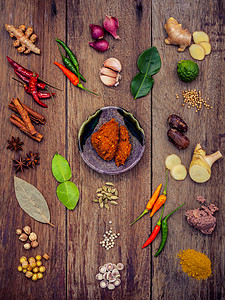 各种泰国食品烹饪原料和香料红咖喱饼食物美食肉桂调味品草本植物团体香菜桂冠收藏食谱图片