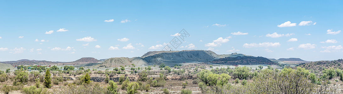 贾格斯方丹钻石矿的全景图片