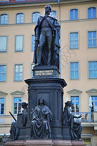 萨克森国王在德累斯德纽马克特的纪念纪念碑图片