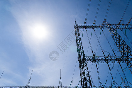 高压电塔金属力量全球蓝色技术电源线电力塔沟通标志活力图片