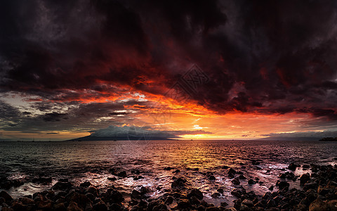 Maui 夏威夷日落热带岛屿支撑波浪假期海岸绿洲太阳天空海湾图片