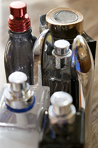 瓶装香水的详情瓶子魅力上诉品牌汽化器玻璃图片