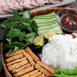 越南食物 面包豆玛姆课程黄瓜美食猪肉香料菜肴豆腐包子面条沙拉图片