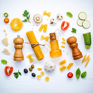 意大利食品概念 各种配有成分的意大利面食餐厅厨房食谱刀具营养午餐小麦文化香蒜食物图片