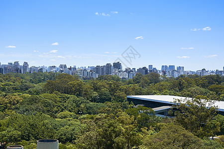 巴西圣保罗市Ibirapuera公园景观环境风景树木建筑基础设施地标蓝色交通城市图片