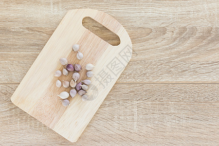 木材切削板的顶端视图营养蔬菜香料盘子厨房美食菜板烹饪草本植物饮食图片