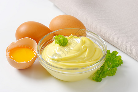 一碗蛋黄酱奶制品美味调味品沙拉酱敷料玻璃漩涡食物图片