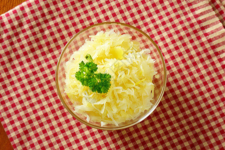 碗酸酸盐伴奏蔬菜食物盘子发酵沙拉高架白菜小菜图片