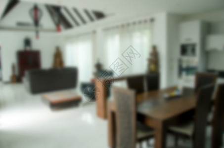 模糊的客厅公寓房间白色沙发家具木头背景图片