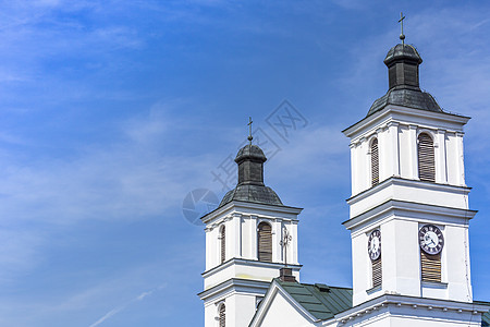 波兰苏瓦基的圣亚历山大教堂白色历史教会建筑中心天空图片