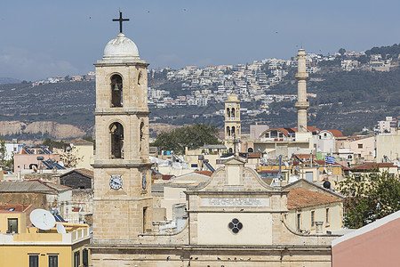 Crete Greec 的Chania市上方白色房屋景象蓝色财产村庄假期风景国家全景树木旅行建筑物图片