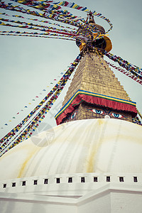 尼泊尔加德满都谷地佛教徒金子佛塔圆顶建筑学大佛祷告旅行宗教文化图片
