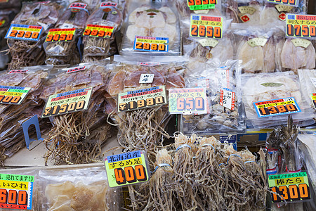 日本市场上销售的原生海产食品海鲜店铺海洋庆典美食产品贝类零售食物螃蟹图片