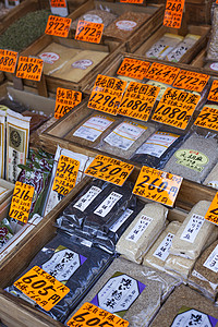 销售日本传统产品的日美传统产品行人旅行蔬菜餐厅访问情调食物商品店铺人行道图片