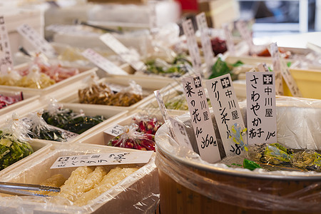 销售日本传统产品的日美传统产品行人市场异国价格零售商品食物旅行水果城市图片