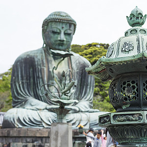 大佛大布苏 位于印度的Kotokuin寺庙艺术地标风景文化雕像宗教天空历史性大佛青铜图片