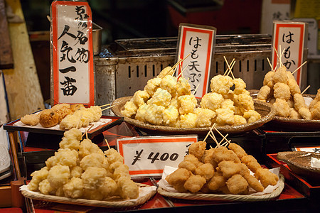 在日本的传统市场化妆品水果人行道餐厅食物零售情调异国访问街道图片