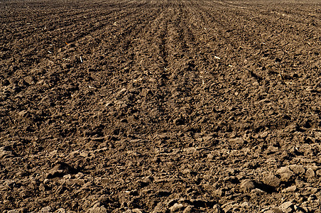农业农田耕地中耕种的土壤乡村农村拖拉机场地土地栽培农场图片