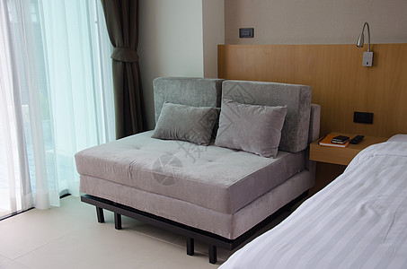 现代沙发地面风格家具长椅座位房子枕头建筑学装饰休息室图片