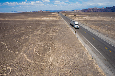 Nazca沙漠公路高度干旱全景蓝色旅行旅游假期天空沙丘沙漠图片