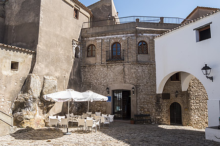 城堡 安达卢西亚 西班牙村庄石头墙壁花朵地标公园乡村要塞街道白色图片