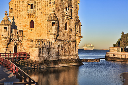葡萄牙里斯本的吸引力天空景观建筑堡垒历史性历史古董石头旅游图片