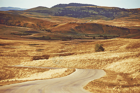 南达科他州水平丘陵草原风景土地爬坡图片