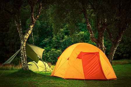 小型橙子帐篷营地图片