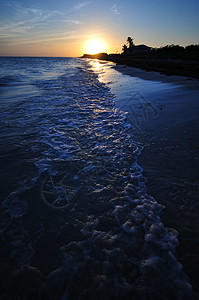 热带热带海滩假期钥匙海浪太阳海洋波浪旅行日落图片