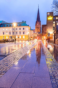 瑞典马尔默市旅行天际反射建筑天空街道城市摩天大楼景观房子图片