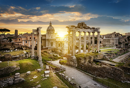日出前的罗马城市 意大利背景图片