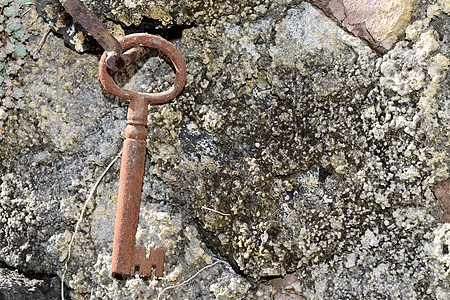 生锈铁的老旧门钥匙黄铜古董金属白色安全房子口碑营销戒指秘密图片