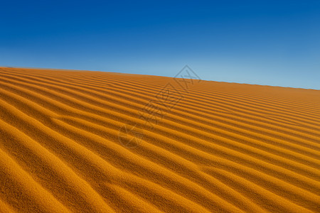 金色沙丘背景图片