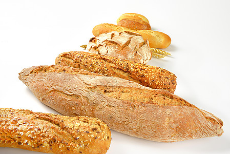 各种新型新鲜面包馒头杂粮播种痛苦食物玉米静物棒子团体白色图片