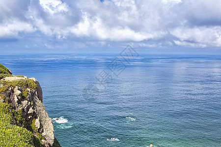 Cape Roca 西欧洲最偏僻的欧洲葡萄牙支撑海岸线房子天空吸引力石头蓝色地标岩石海洋图片