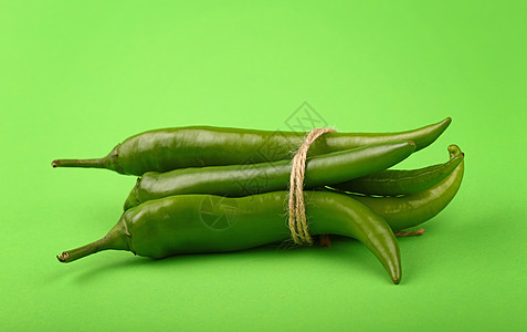 束在绿色的墨西哥胡椒辣椒边界食物艺术缠绕香料团体蔬菜烹饪图片