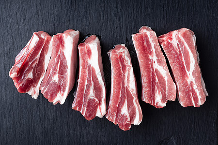 原猪肉肋排烧烤石板肋骨生肉羊肉红色烹饪厨房生猪肉牛肉图片