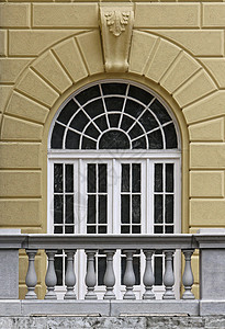 城堡窗口窗口拱形建筑历史性房子弧形门户网站框架建筑学石头古董图片
