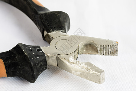 白色孤立背景的旧好工具工作室作坊机械技术合金仪器宏观扳手插图修理工图片