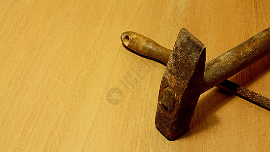 木制铁锤图片