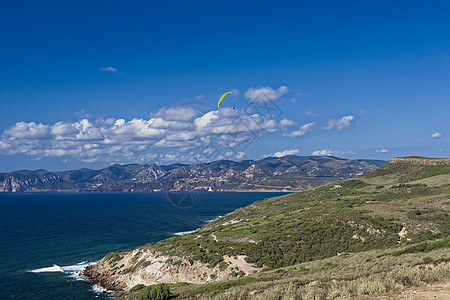 蓝云天空滑翔空气娱乐体育冒险蓝色航空云景运动旅行鸟瞰图图片