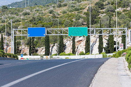 大高速公路路标志树木展示街道箭头招牌路标绿色路牌蓝色交通图片