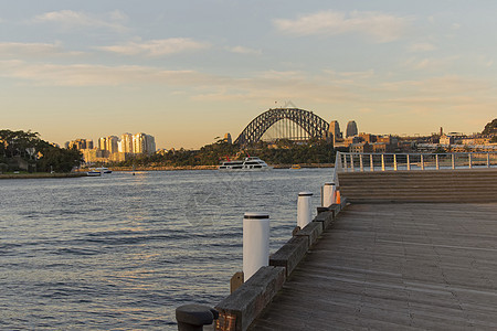 澳大利亚悉尼港桥日落时从皮蒙特观察到城市旅行假期景观地标建筑学天际市中心港口房子图片