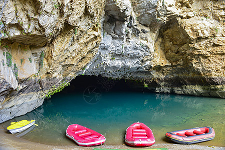 洞穴旅游概念图片