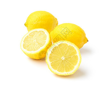 白色背景的柠檬水果和切片图片