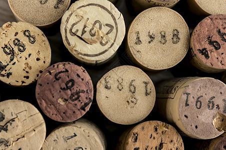 过时的酒瓶软木塞圆圈需求棕色酒厂葡萄园标签藤蔓瓶子框架食物图片